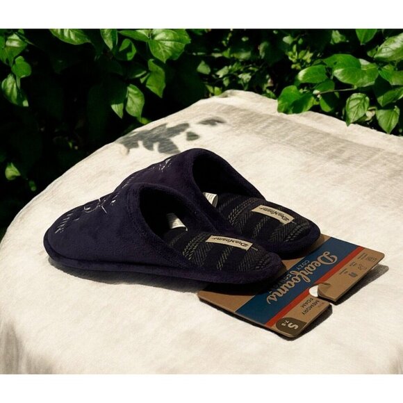 Dearfoams Mens Cozy Comfort Memory Foam Gone Fishin Slippers Size S 7/8 Blue - Picture 11 of 16